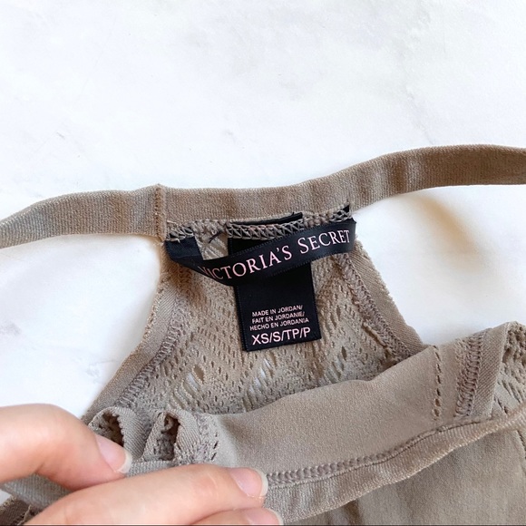 Victoria Secret Sexy Halter Top Seamless Taupe XS - Picture 4 of 5